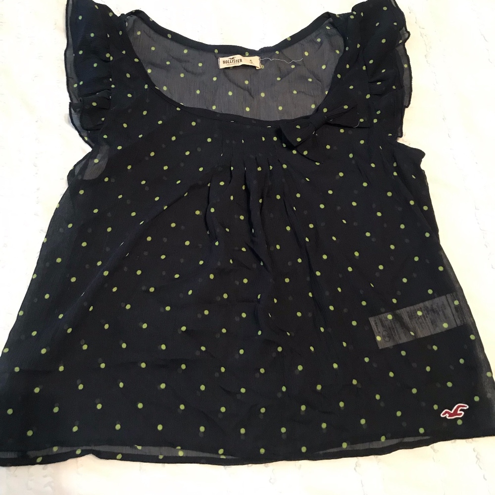 Hollister Top